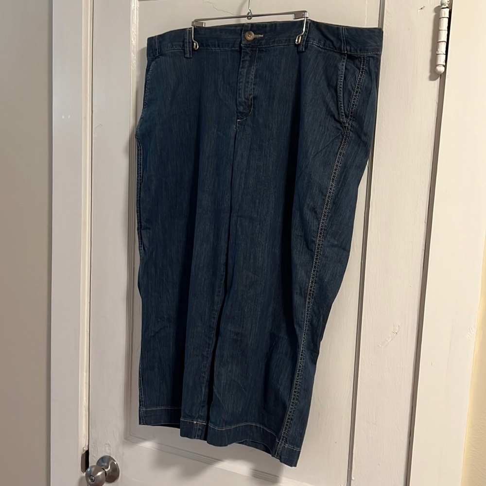 Eddie Bauer Denim Jean Capris 18